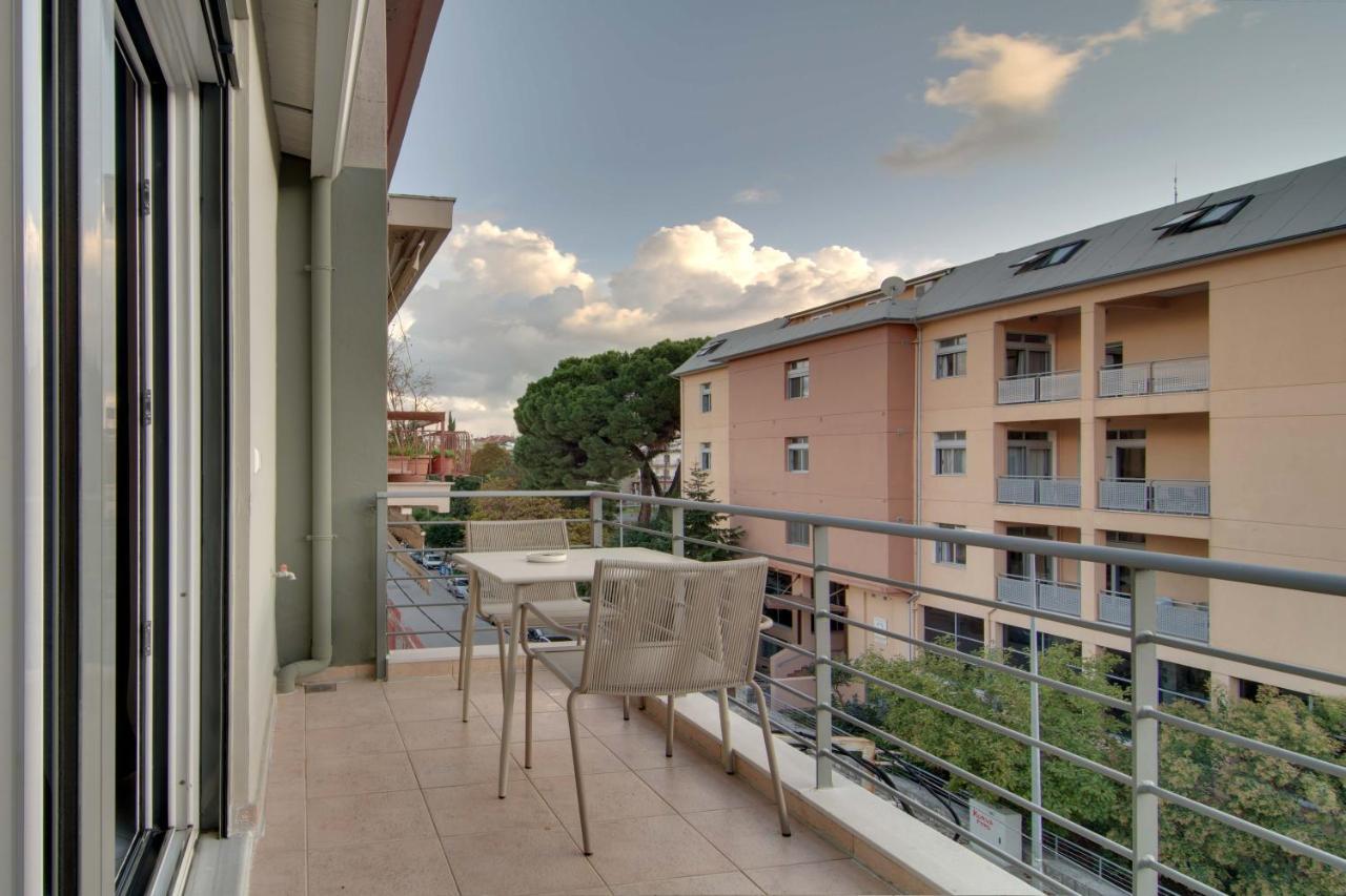 All Seasons Luxury Suites1 Ioannina Buitenkant foto